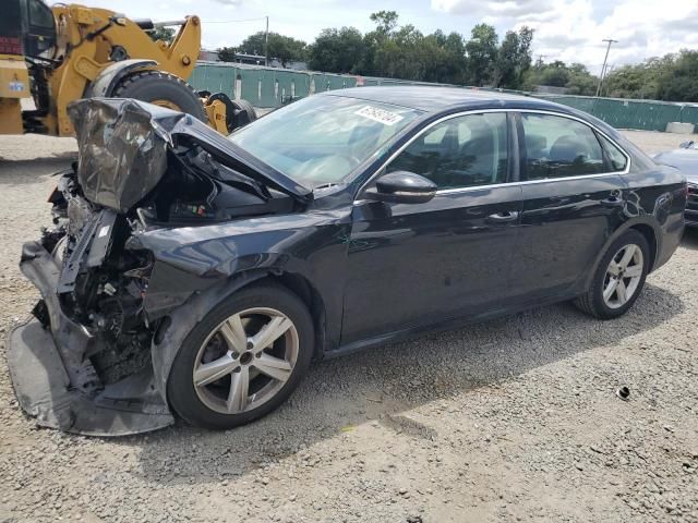 2012 Volkswagen Passat SE