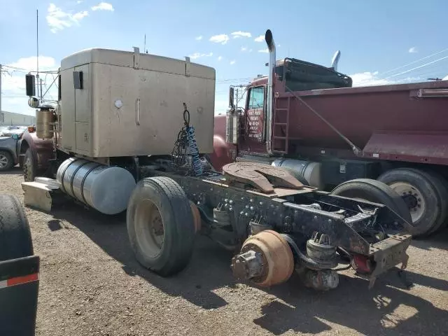 1984 Kenworth Construction W900