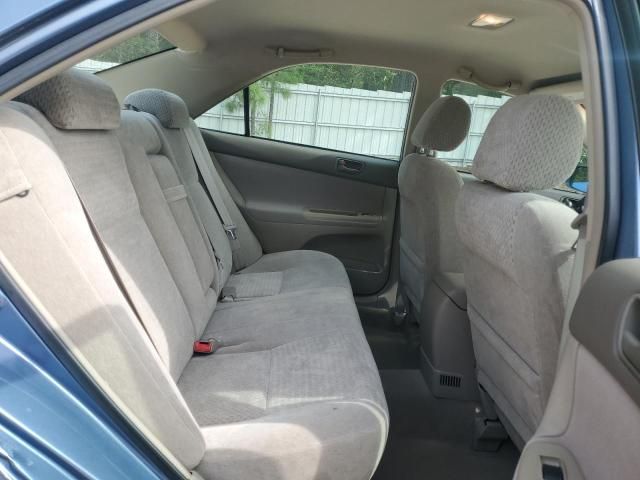 2002 Toyota Camry LE