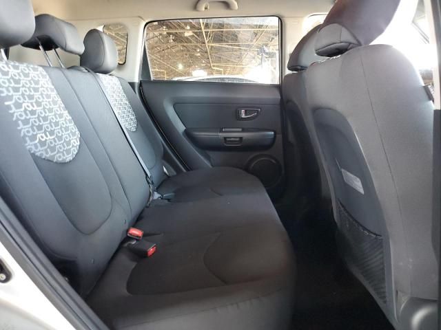 2011 KIA Soul +