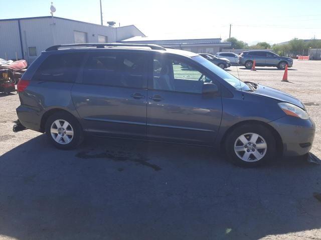 2008 Toyota Sienna CE