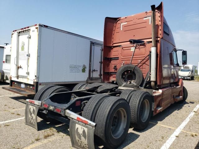 2014 Volvo VN VNL