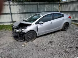 KIA Vehiculos salvage en venta: 2015 KIA Forte LX