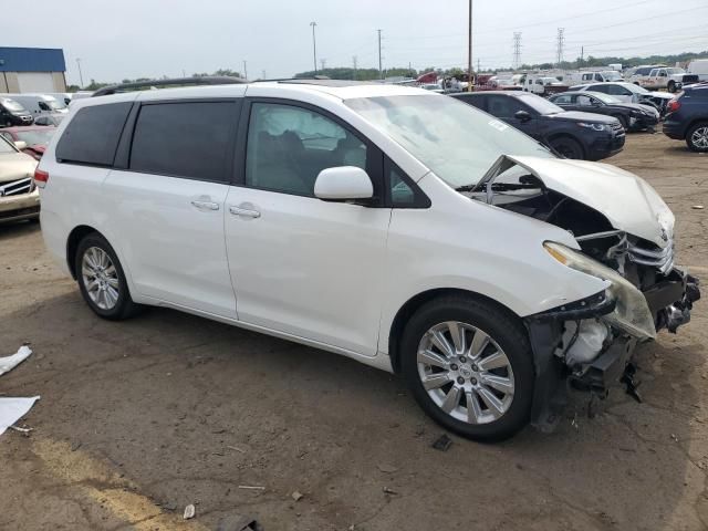 2011 Toyota Sienna XLE