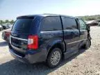 2013 Chrysler Town & Country Touring L