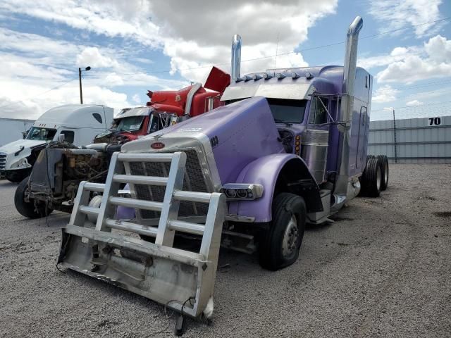 2000 Peterbilt 379