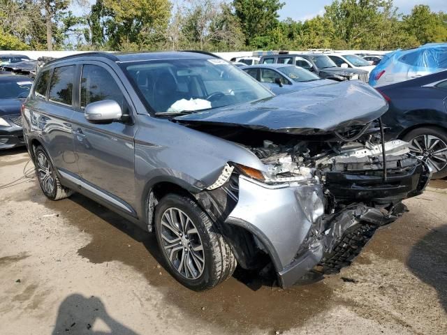 2016 Mitsubishi Outlander SE