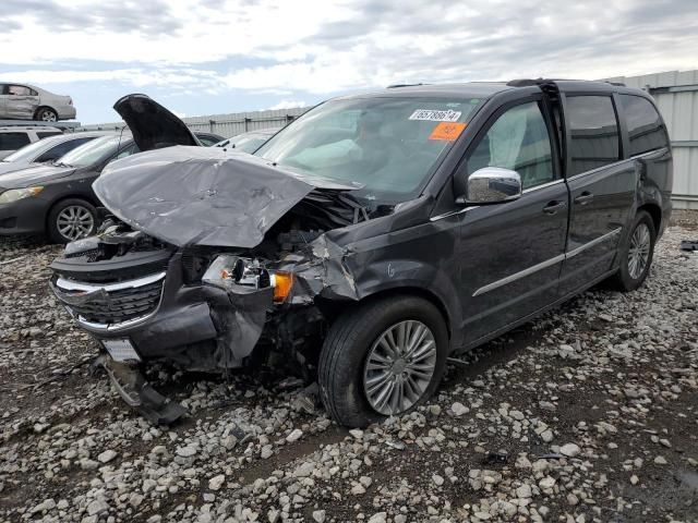 2016 Chrysler Town & Country Touring L