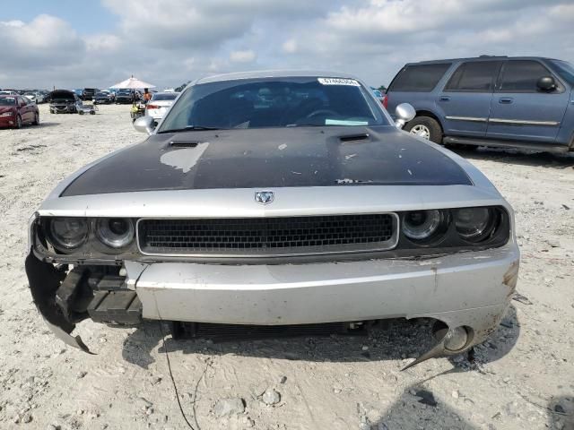 2010 Dodge Challenger SE