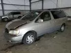 2003 Toyota Sienna LE