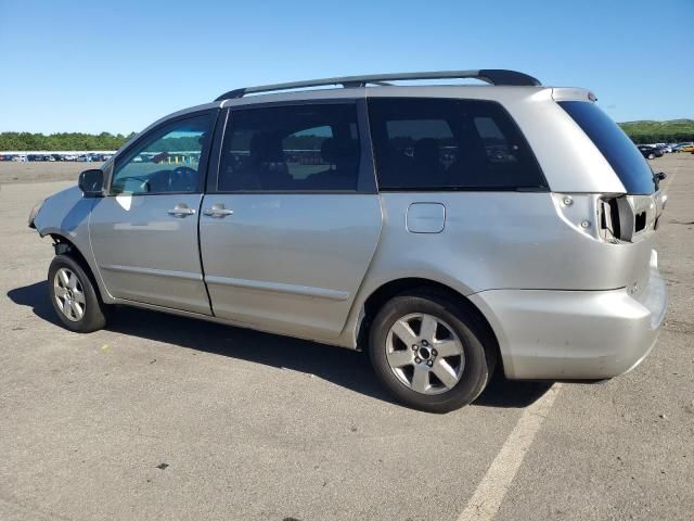 2007 Toyota Sienna CE