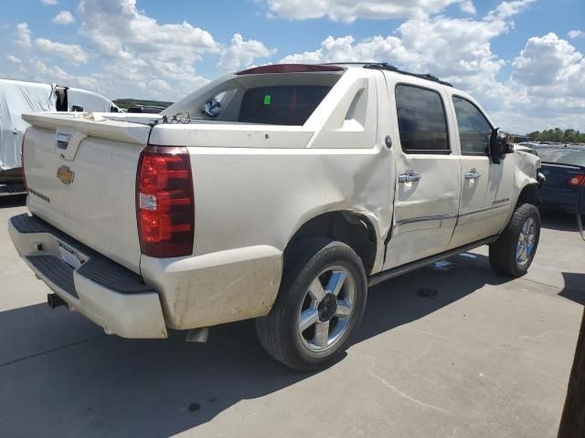 2013 Chevrolet Avalanche LTZ