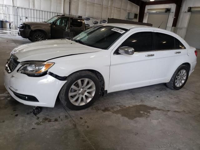 2013 Chrysler 200 Limited