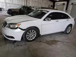 Carros salvage sin ofertas aún a la venta en subasta: 2013 Chrysler 200 Limited