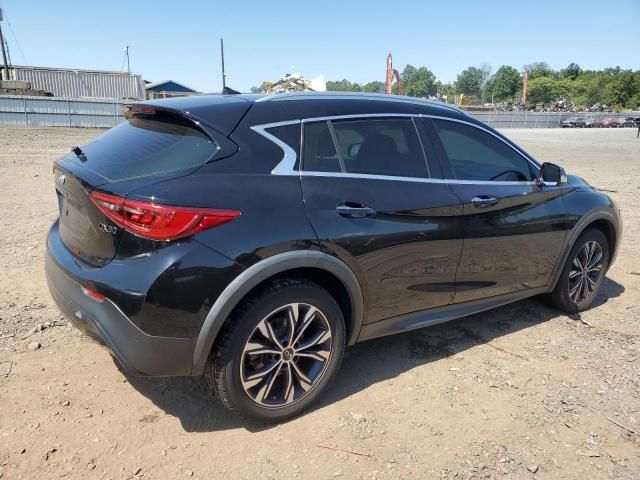 2018 Infiniti QX30 Base