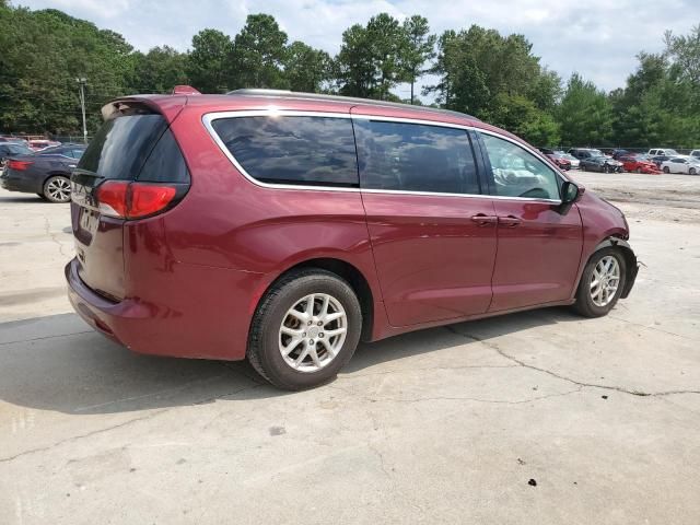 2020 Chrysler Voyager LXI