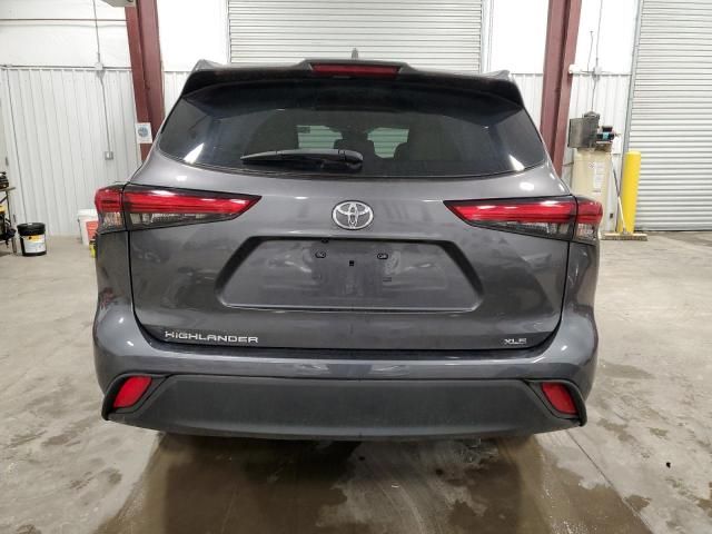 2021 Toyota Highlander XLE