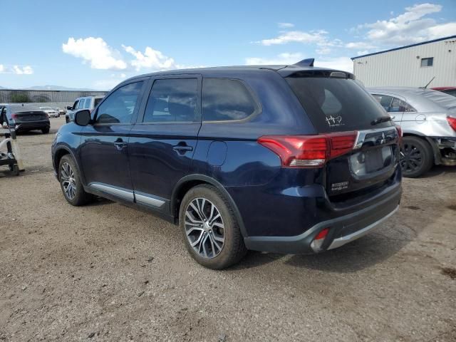 2017 Mitsubishi Outlander ES