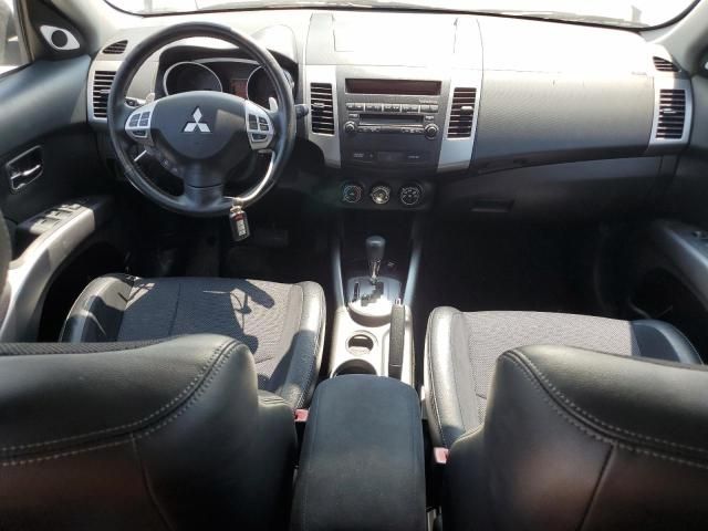 2009 Mitsubishi Outlander SE