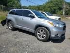 2016 Toyota Highlander LE