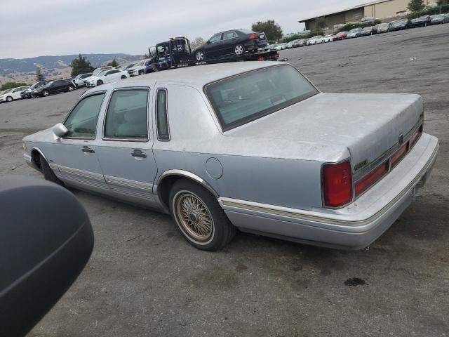 1996 Lincoln Town Car Signature