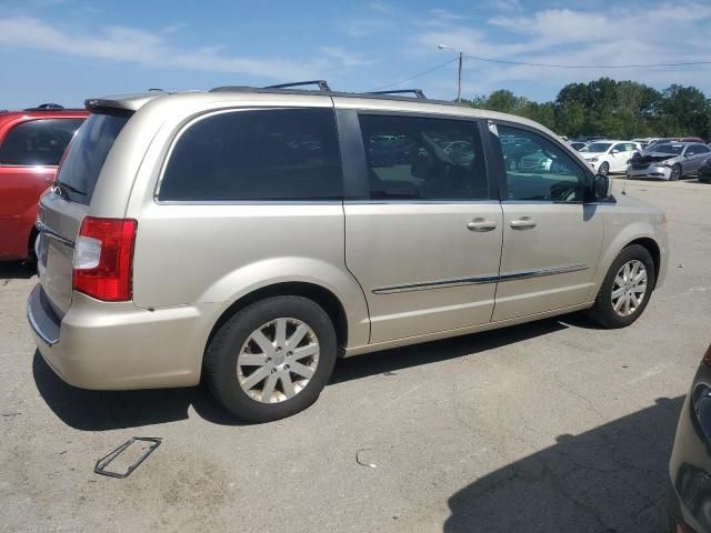 2015 Chrysler Town & Country Touring