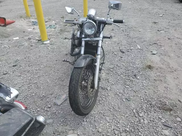 2000 Honda VT600 C