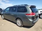 2013 Toyota Sienna XLE