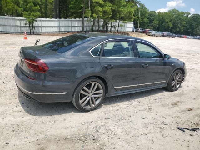 2017 Volkswagen Passat R-Line