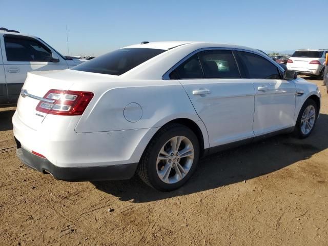 2017 Ford Taurus SE