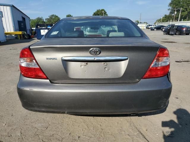 2004 Toyota Camry LE