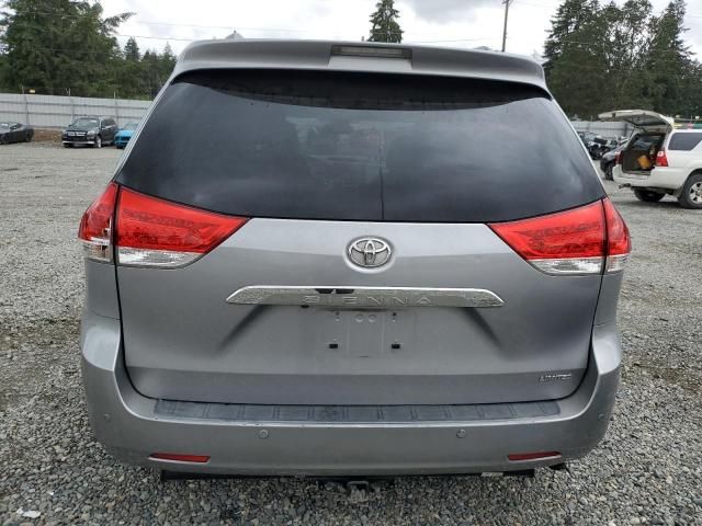 2011 Toyota Sienna XLE