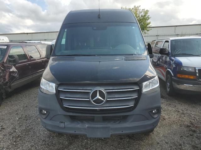 2021 Mercedes-Benz Sprinter 2500