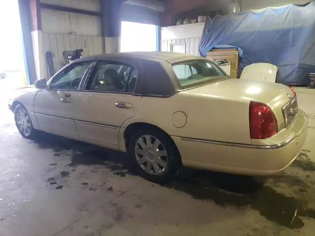 2003 Lincoln Town Car Cartier