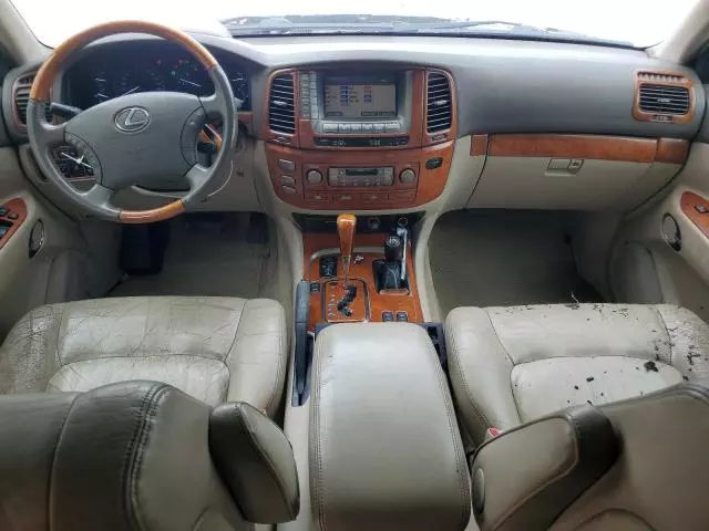 2004 Lexus LX 470