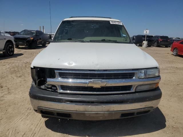 2004 Chevrolet Suburban C1500