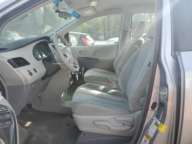 2013 Toyota Sienna