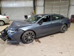 Carros salvage sin ofertas aún a la venta en subasta: 2019 Toyota Avalon XLE