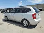 2007 KIA Rondo Base