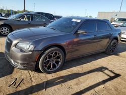 Vehiculos salvage en venta de Copart Woodhaven, MI: 2017 Chrysler 300 S