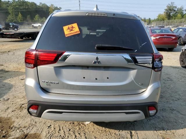 2020 Mitsubishi Outlander SE