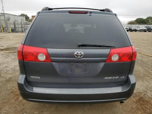 2007 Toyota Sienna CE