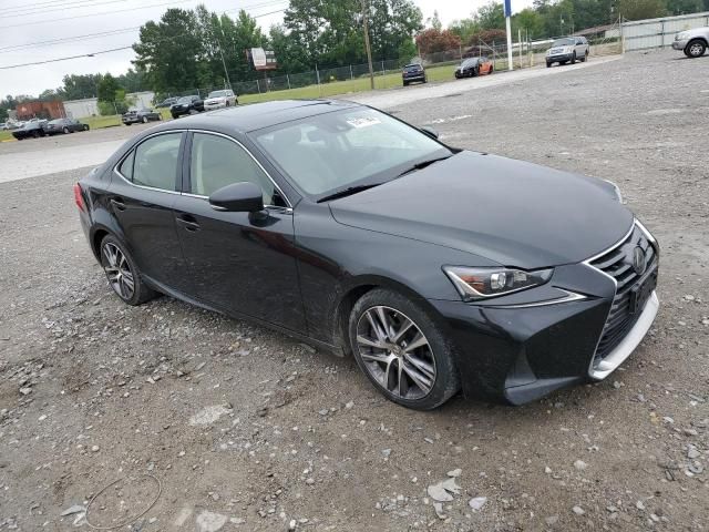 2018 Lexus IS 300