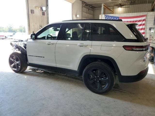 2024 Jeep Grand Cherokee Laredo