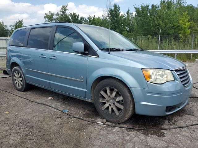 2009 Chrysler Town & Country Touring