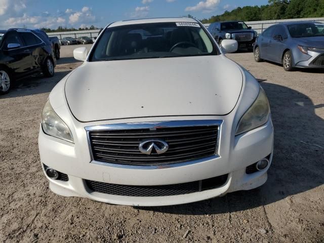 2011 Infiniti M37