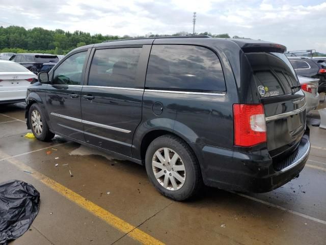 2013 Chrysler Town & Country Touring