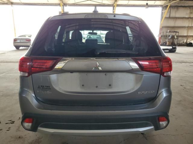 2017 Mitsubishi Outlander ES