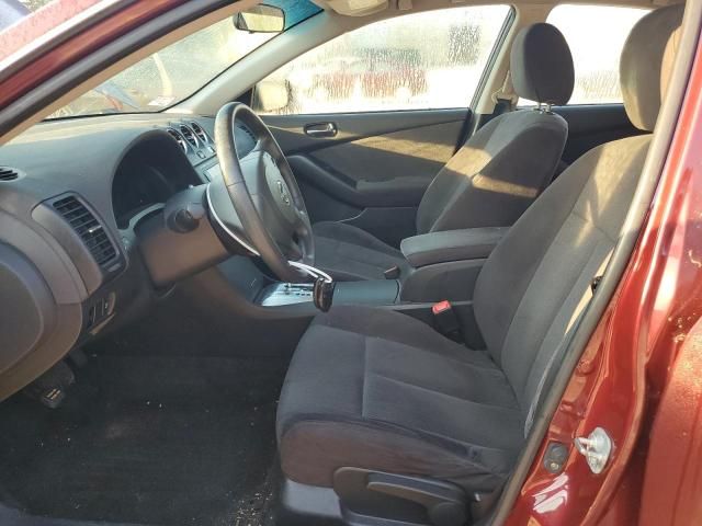 2010 Nissan Altima Base