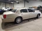 2005 Lincoln Town Car Signature Limited